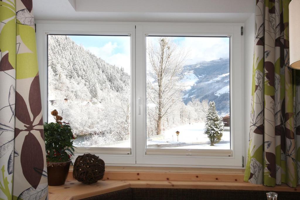 Appartements Alpenkristall Zell am Ziller Kamer foto