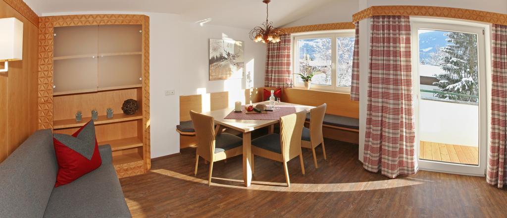 Appartements Alpenkristall Zell am Ziller Buitenkant foto