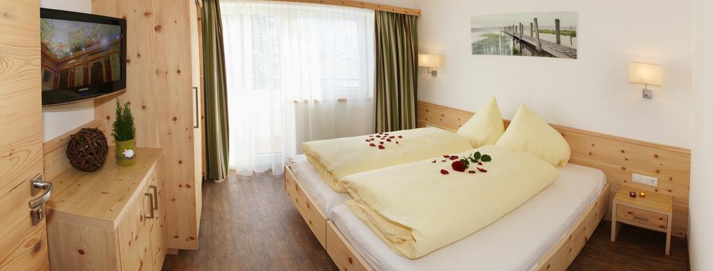 Appartements Alpenkristall Zell am Ziller Buitenkant foto